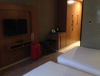 Gem Hotel Сямън Екстериор снимка