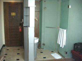 Gem Hotel Сямън Екстериор снимка